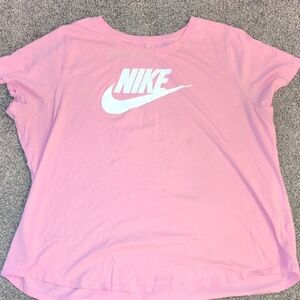 Nike Women's Light Pink Short Sleeve Tee